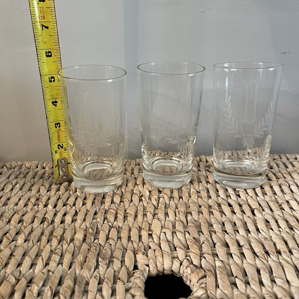 Vintage Etched Monogrammed "D" Set Of 3 Glasses 5.5" Tall - Picture 2 of 4